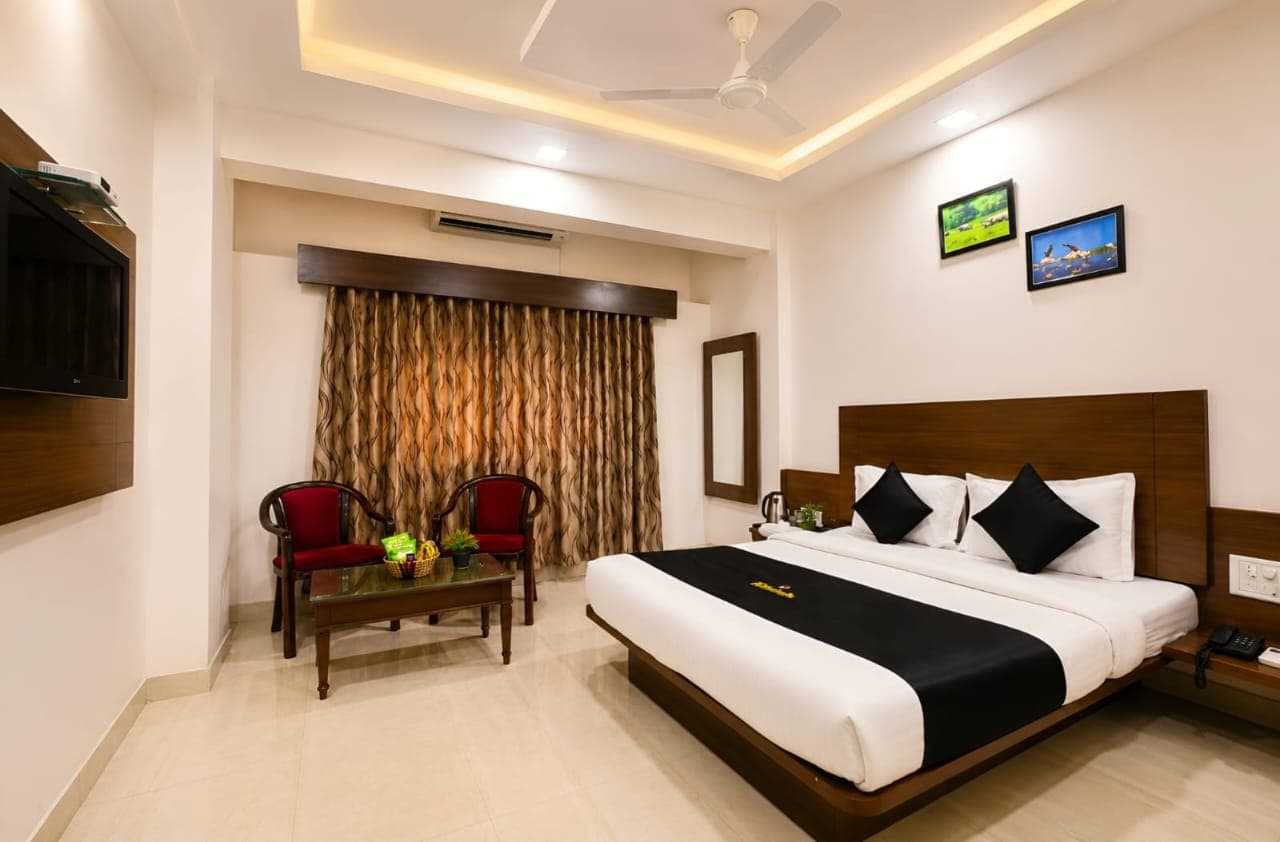 Mountain View Room